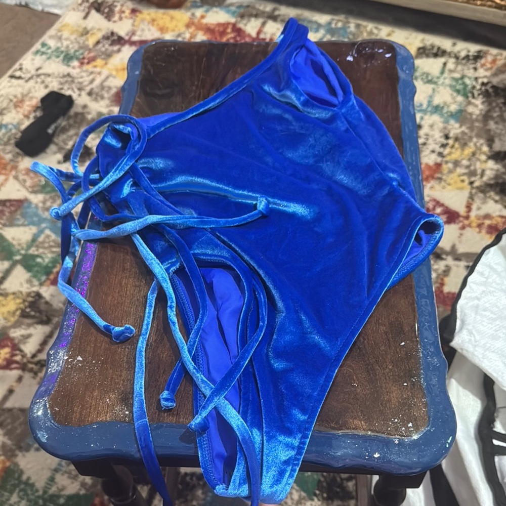 Vibrant Blue Velvet One-Shoulder Bodysuit
